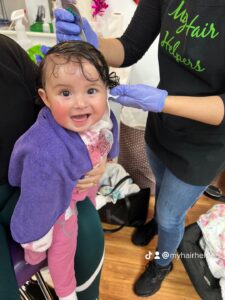 My Hair Helpers removes lice from baby's hair